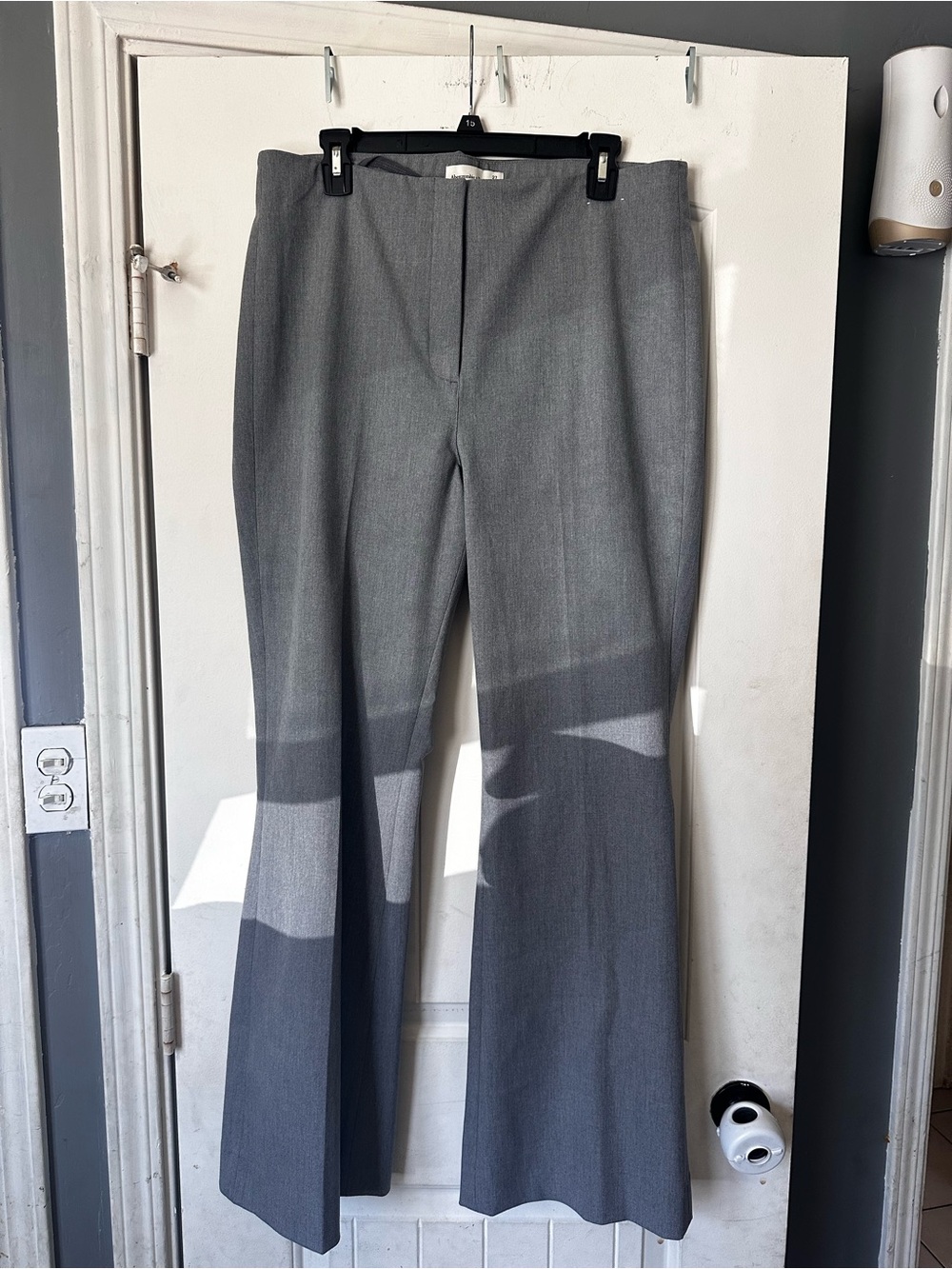 Abercrombie & Fitch Minimalist Forme Bootcut Trouser Pant